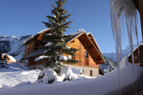 Le Pignotto Hameau des Chazals Nevache Hautes Alpes Névache